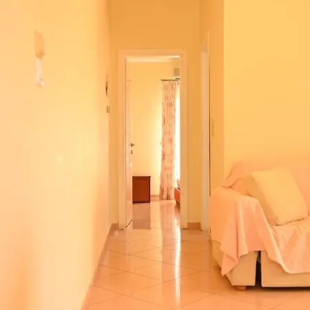 Sea View Lux Liocharis Small *